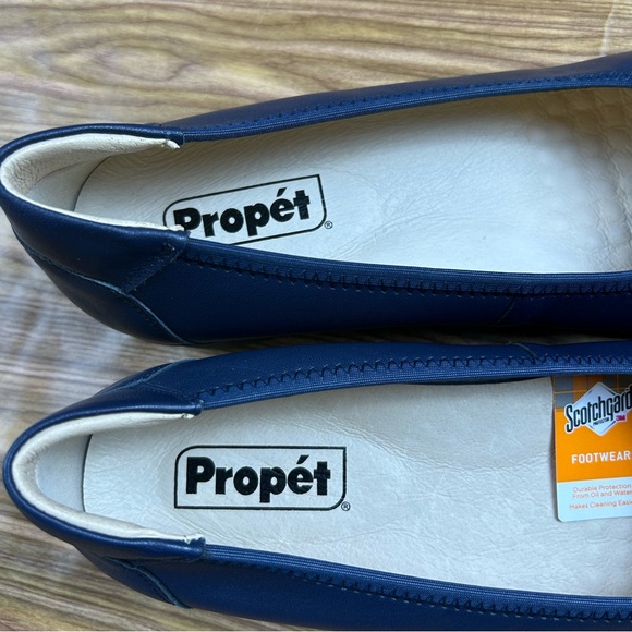 Propet Yara Flats Navy Blue Leather NWT - Size 9AA Narrow - Picture 10 of 12